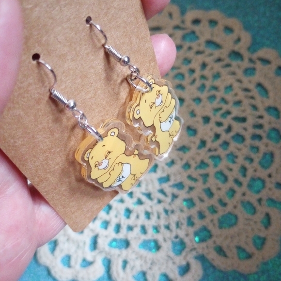 Cute Bear Earrings - Picture 4 of 5